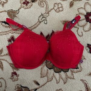 VS Lace Lined Demi Bra